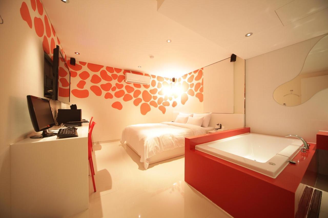 Hotel Pop Jongno Seúl Exterior foto