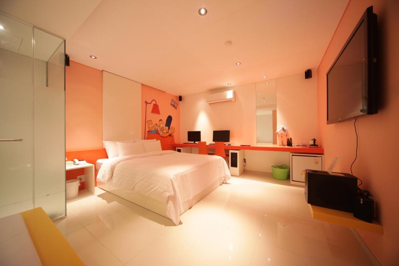 Hotel Pop Jongno Seúl Exterior foto